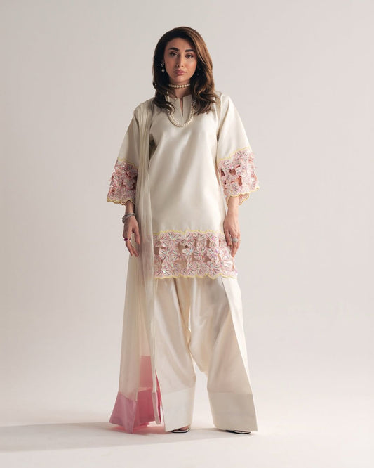Fully Stitched & Ready to Wear Women’s Ethnic Wear