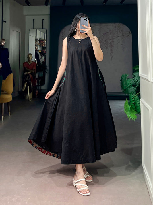 Grace Woven in Black