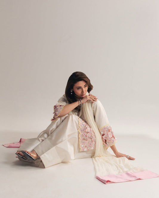Fully Stitched & Ready to Wear Women’s Ethnic Wear